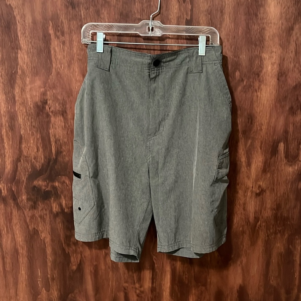 Denali men’s Cargo shorts 38